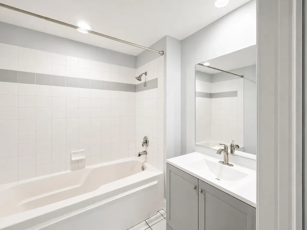 35 Foxcroft Road Naperville IL 60565