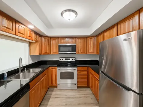 35 Foxcroft Road Naperville IL 60565