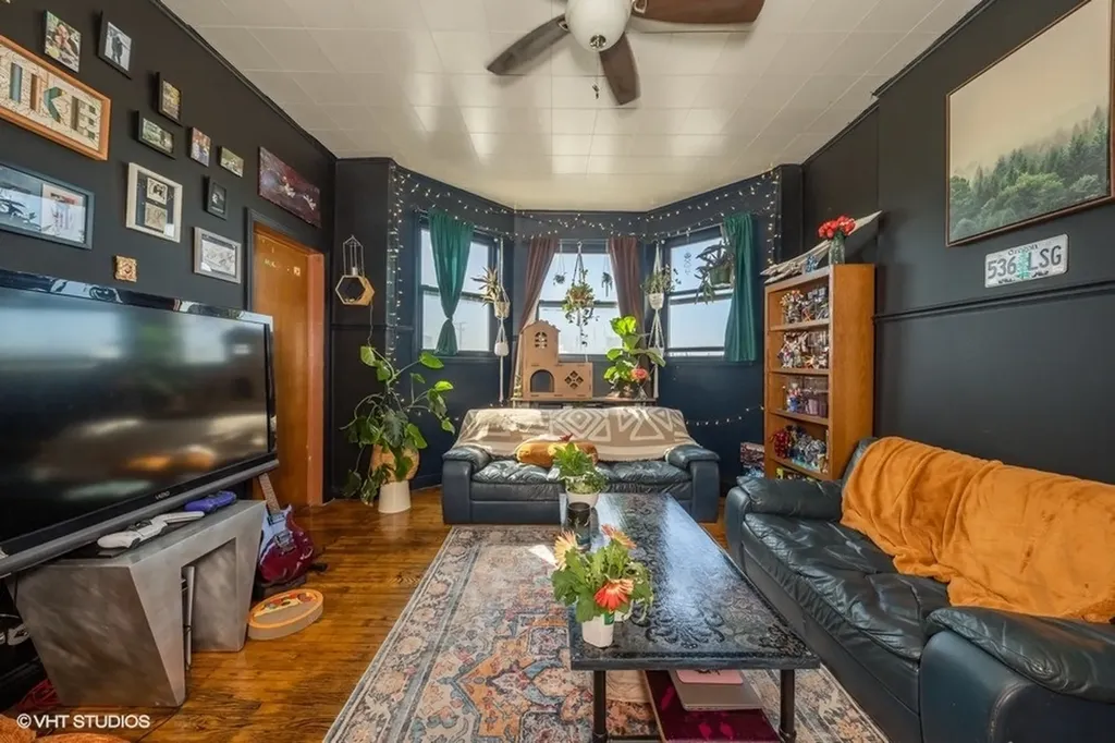 2410 South Blue Island Avenue Chicago IL 60608