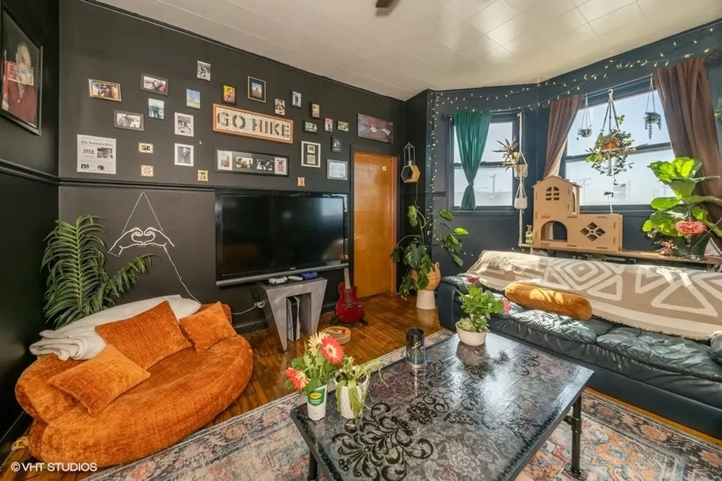 2410 South Blue Island Avenue Chicago IL 60608