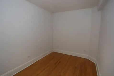 3446 North Bell Avenue Chicago IL 60618