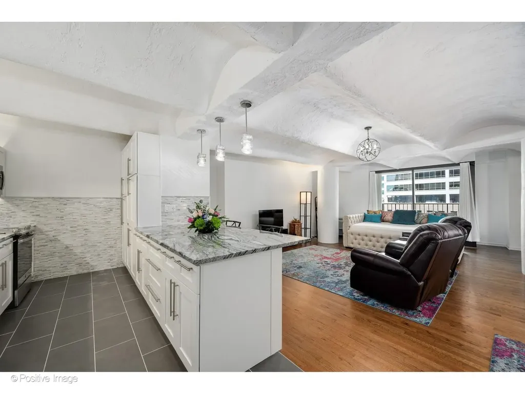 345 North Canal Street Chicago IL 60606