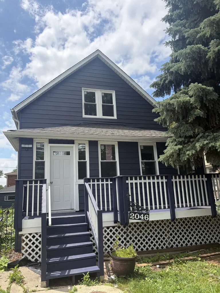 2046 South 13th Avenue Broadview IL 60155