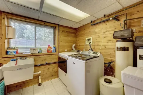 27W719 Sycamore Street West Chicago IL 60185