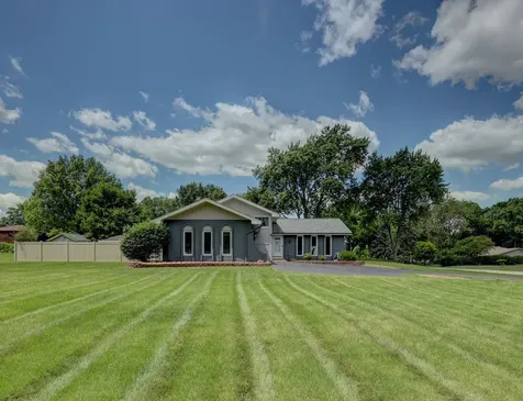 27W719 Sycamore Street West Chicago IL 60185
