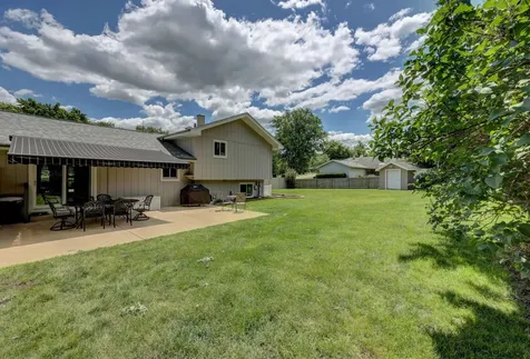 27W719 Sycamore Street West Chicago IL 60185