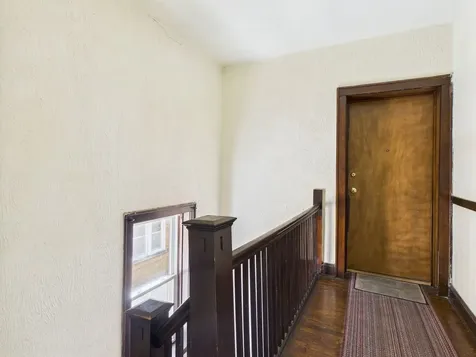 4338 West Kamerling Avenue Chicago IL 60651