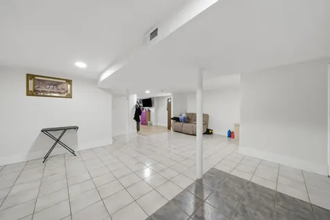 5105 West Altgeld Street Chicago IL 60639