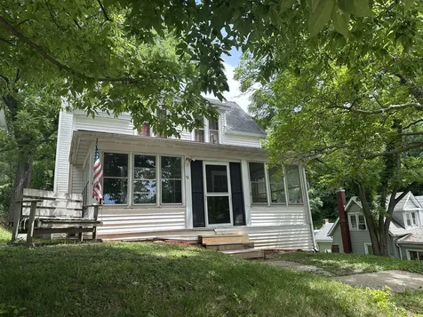 14 Hill Street Savanna IL 61074