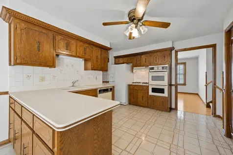 1012 Courtland Avenue Park Ridge IL 60068