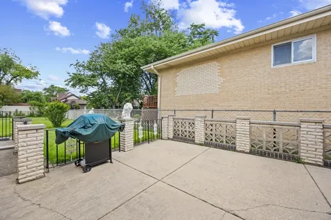 1012 Courtland Avenue Park Ridge IL 60068