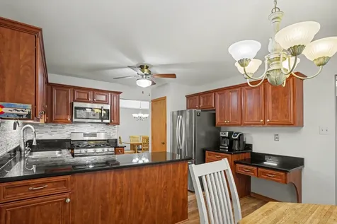 10021 Cambridge Court Mokena IL 60448