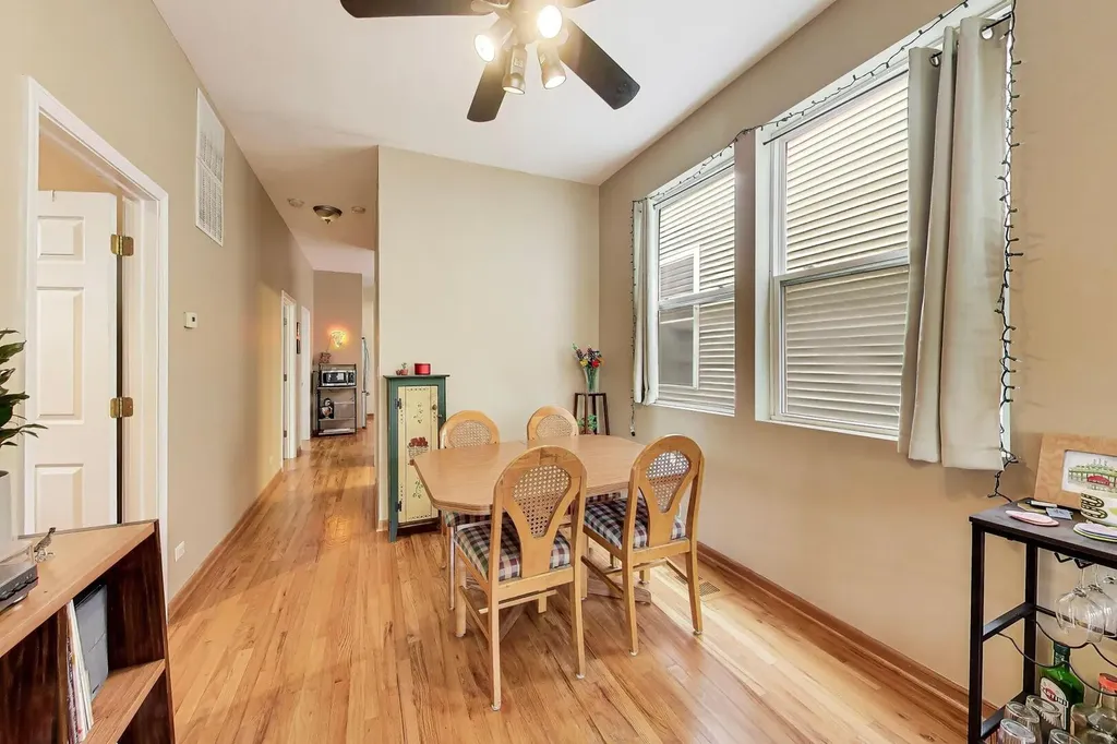 2141 North Point Street Chicago IL 60647