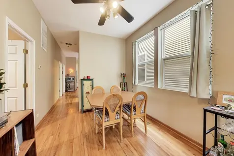 2141 North Point Street Chicago IL 60647