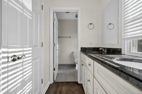 613 Michelline Lane Northbrook IL 60062