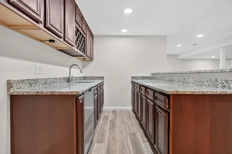 613 Michelline Lane Northbrook IL 60062