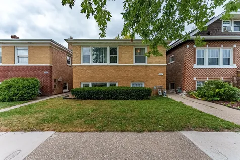 2834 Highland Avenue Berwyn IL 60402