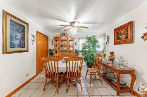2834 Highland Avenue Berwyn IL 60402