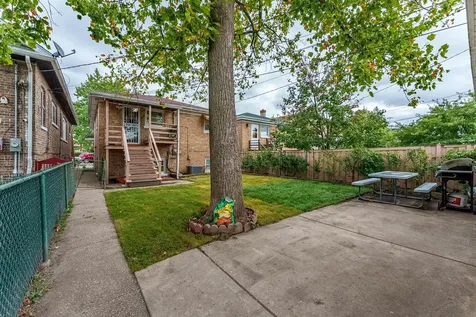 2834 Highland Avenue Berwyn IL 60402