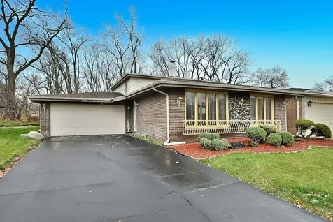 15705 Madison Avenue Dolton IL 60419