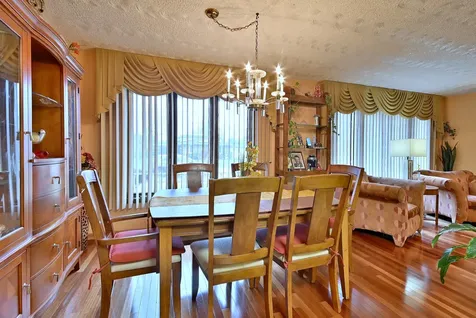 15705 Madison Avenue Dolton IL 60419