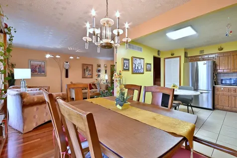 15705 Madison Avenue Dolton IL 60419
