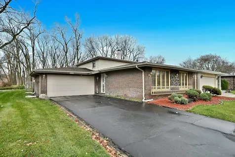 15705 Madison Avenue Dolton IL 60419