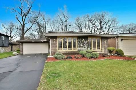 15705 Madison Avenue Dolton IL 60419