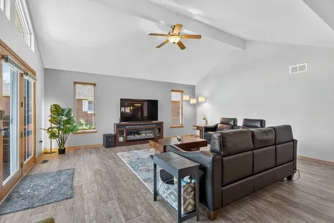 16322 Celtic Circle Manhattan IL 60442