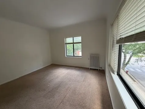 804 West Lakeside Place Chicago IL 60640