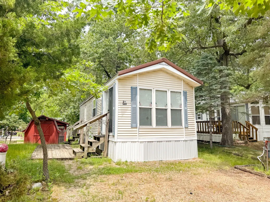 2/160 Woodhaven Sublette IL 61367