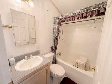 2/160 Woodhaven Sublette IL 61367