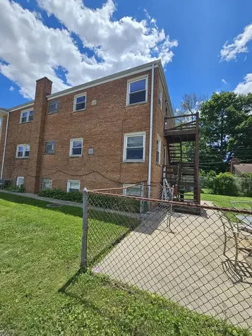 13810 South La Salle Street Riverdale IL 60827