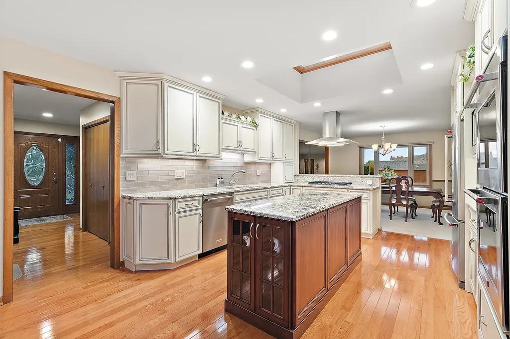 8000 Binford Drive Orland Park IL 60462