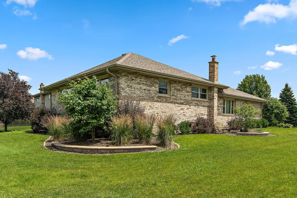8000 Binford Drive Orland Park IL 60462