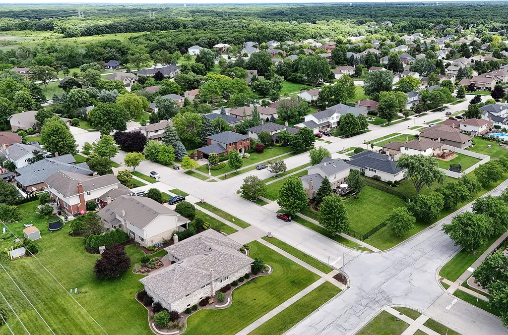 8000 Binford Drive Orland Park IL 60462