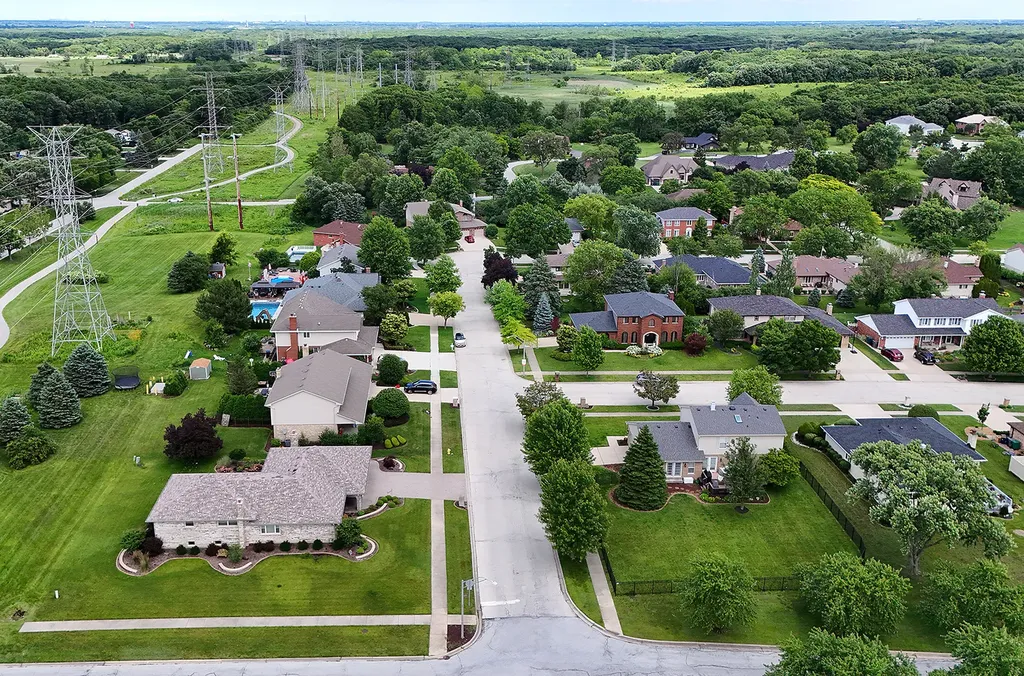 8000 Binford Drive Orland Park IL 60462