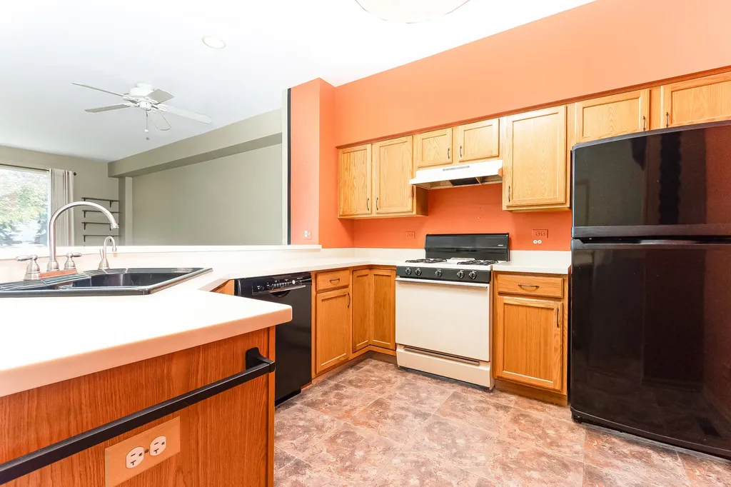 2572 Arcadia Circle Naperville IL 60540