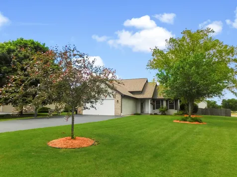 1633 Wildwind Court Rockton IL 61072