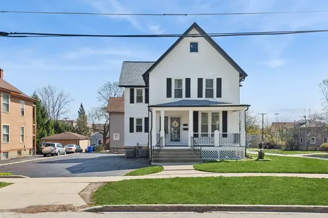 323 South Hale Street Wheaton IL 60187