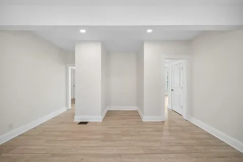 323 South Hale Street Wheaton IL 60187