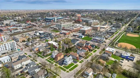 323 South Hale Street Wheaton IL 60187