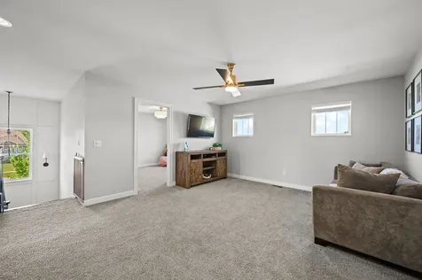 149 Cranbrook Lane Hawthorn Woods IL 60047