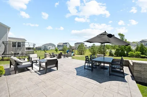 149 Cranbrook Lane Hawthorn Woods IL 60047