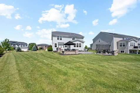 149 Cranbrook Lane Hawthorn Woods IL 60047