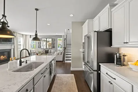 149 Cranbrook Lane Hawthorn Woods IL 60047