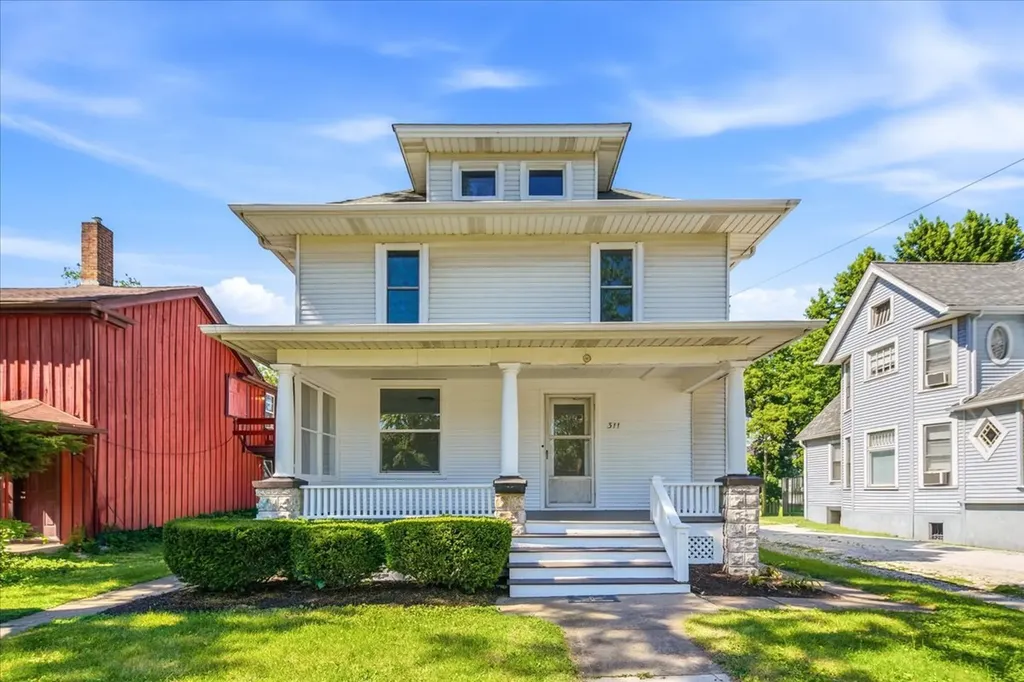 311 North Avenue Naperville IL 60540