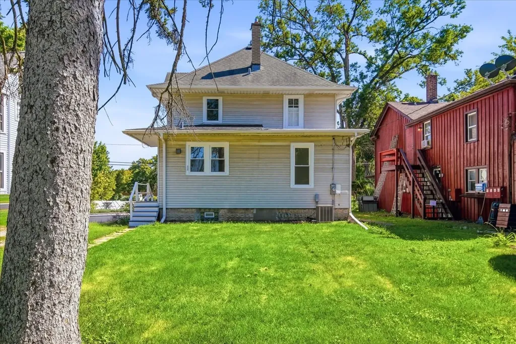 311 North Avenue Naperville IL 60540