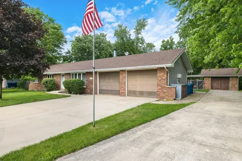1579 Vincennes Street Crete IL 60417