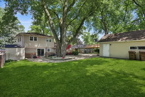 430 Navajo Street Park Forest IL 60466